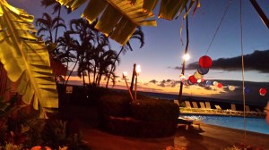 The Hula Grill in Maui = One of my favorite reading spots